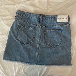 CALVIN KLEIN JEAN SKIRT